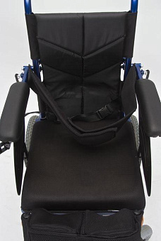 Кресло-коляска с электроприводом и вертикализатором