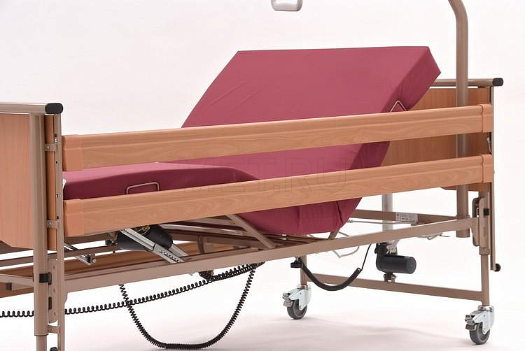 Vermeiren LUNA Basic. Цвет Орех Мокко Кровать функциональная 4-х секционная электрическая, в комплекте с матрасом МЕТ