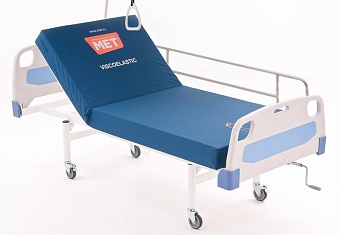 Медицинская функциональная кровать с поднимающимся изголовьем