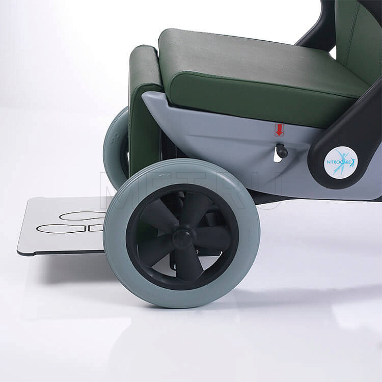 MET CARE-XL Кресло гериатрическое подходит для пациентов с избыточным весом МЕТ