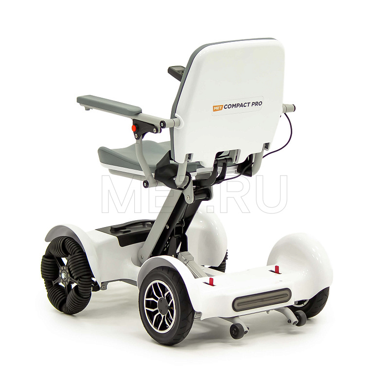 MET COMPACT PRO Кресло-коляска складная с электроприводом MET