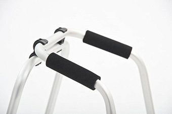 Ходунки многоопорные, с передними колёсами