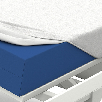 Простыня-наматрасник из хлопкополиэфирного трикотажа с ПУ мембраной