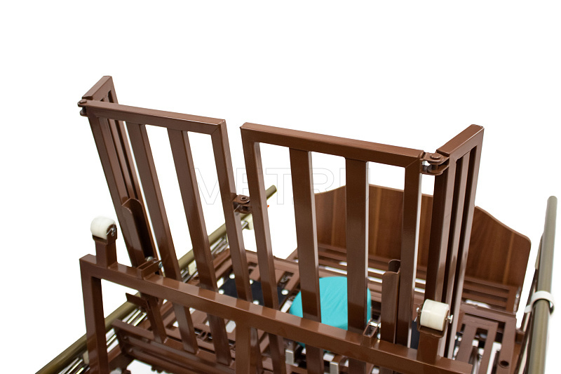 МЕТ РЕАЛТА (REALTA) Кровать-кресло с "ушками" - для сна в положении сидя, с регулировкой высоты, с переворотом и туалетом (без матраса)