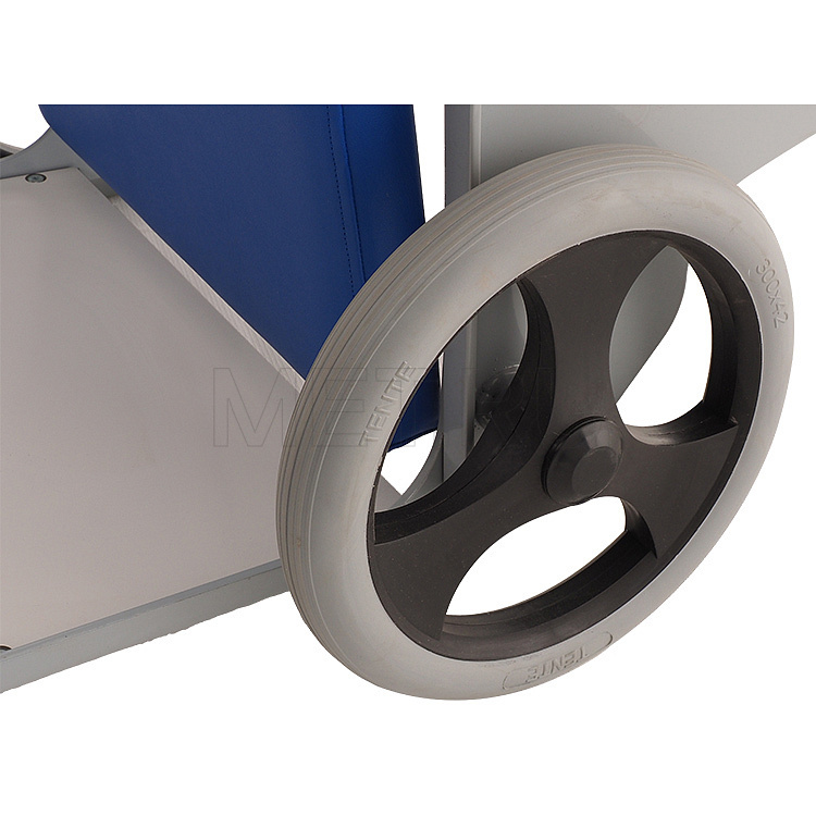  Кресло гериатрическое MET