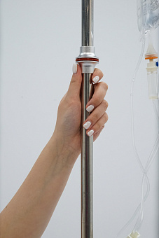 ШТАБЕЛИРУЕМАЯ инфузионная стойка-штатив с каплесборником