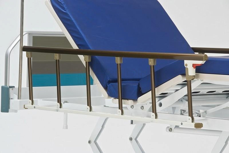 RS104-F Кровать функциональная четырехсекционная с регулировкой высоты от производителя