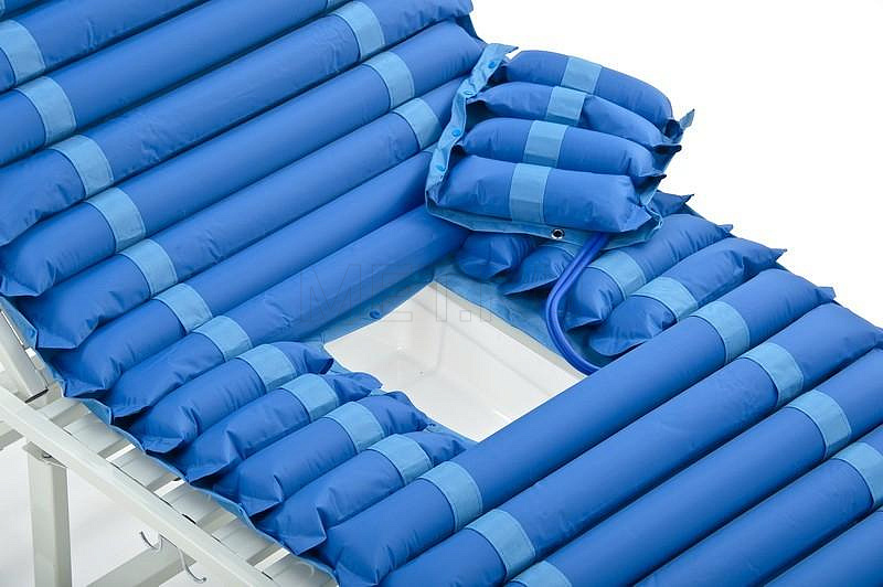 MET BASIC-100 Бесшумный противопролежневый трубчатый матрас с отверстием для туалета MET