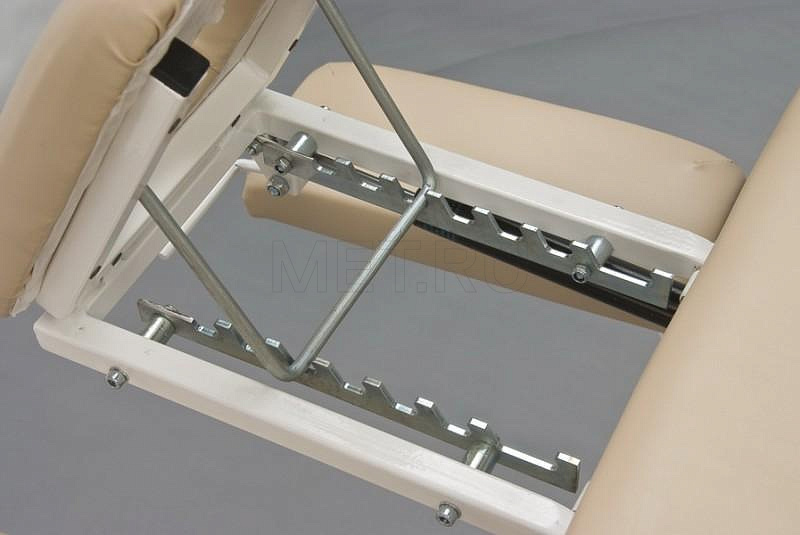 СММ-03-Аском (н 301) Стол массажный MET