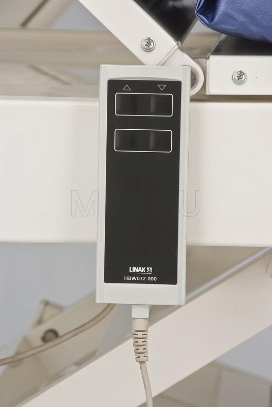 КМРэ138-МСК (код МСК-138) Кровать для родовспоможения с регулировкой высоты на электроприводе MET