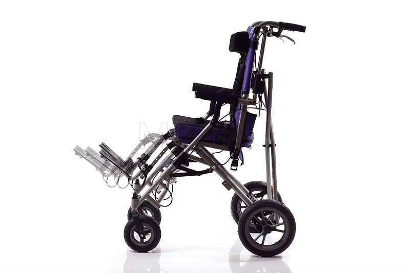 Convaid SAFARI Детская коляска-трость с независимо регулируемыми углами наклона сиденья, спинки и подножек MET