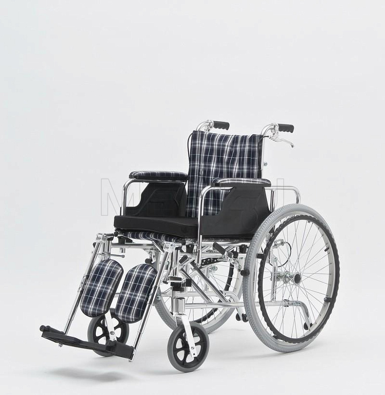 FS-957 LQ-41 (FS 954 LGC) Кресло-коляска с подголовником и возможностью горизонтального положения