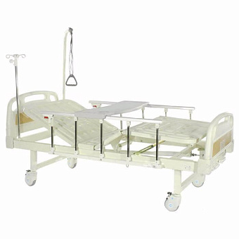 Кровать четырехсекционная с винтовыми регулировками, с бок. ограждениями и штангой