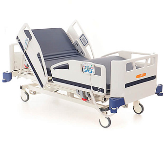 Кровать реанимационная с панелью управления для медсестры, пультом пациента и пультом в боковом ограждении
