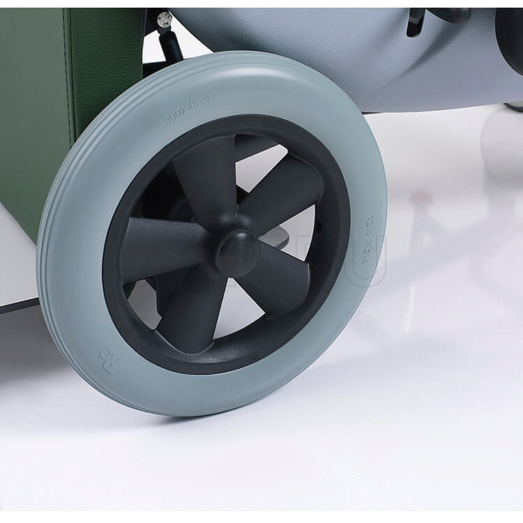 MET CARE-XL Кресло гериатрическое подходит для пациентов с избыточным весом от производителя