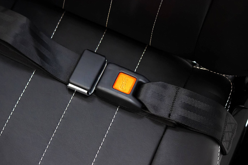 MET INVACAR Кресло-коляска с электроприводом MET