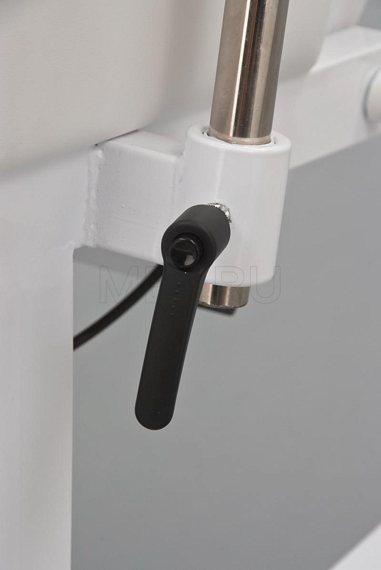  Кресло медицинское