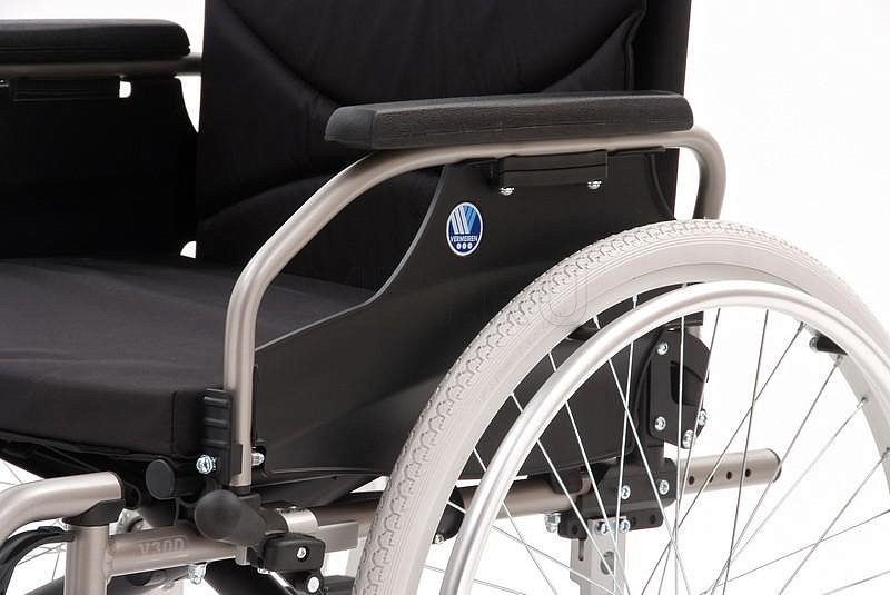 Vermeiren V300-50, Бельгия Кресло-коляска механическая многофункциональная, ширина сиденья 50 см MET