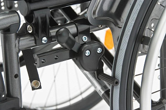 Инвалидное кресло-коляска