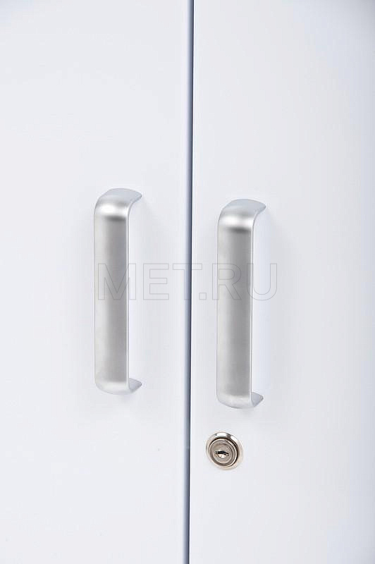 ША.02.00 (1100-650-1910) Аптечный шкаф для медикаментов с металлическим трейзером, серия "Бест"