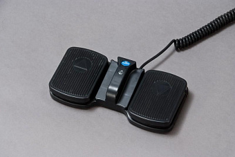 Массажный стол с электроприводом регулировки высоты белый