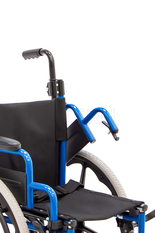 MET SOVA Механическое кресло-коляска детское МЕТ