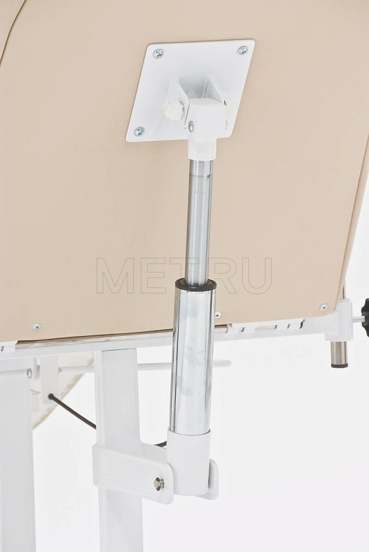 Оптимум Косметологическое кресло трехсекционное от производителя