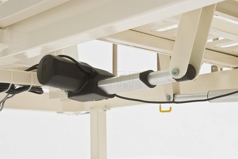 DB-7  (Дельта-7) Четырехсекционная кровать для лежачих больных с электроприводом MET