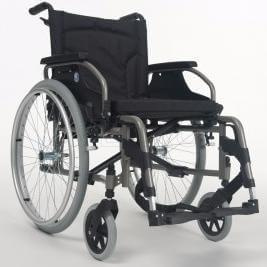 Vermeiren V100 XL Кресло-коляска для крупных пользователей. Ширина сиденья 53 см