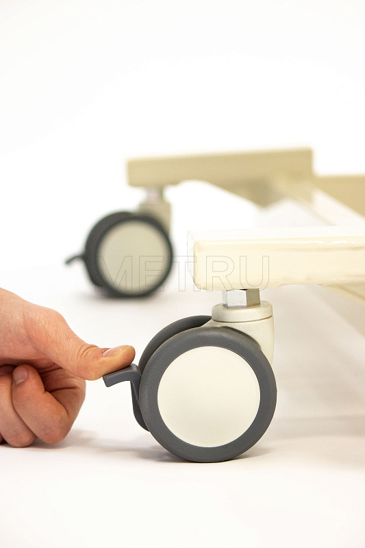 MET SILVIA Электрическая кровать с опусканием ложа до уровня пола от производителя