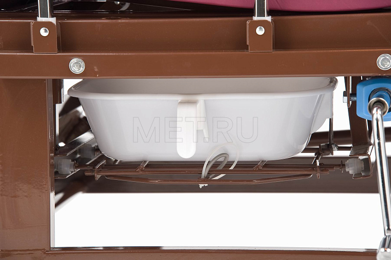 УЦЕНКА МЕТ REMEKS Медицинская кровать для ухода за лежачими больными с  переворотом, туалетом и матрасом