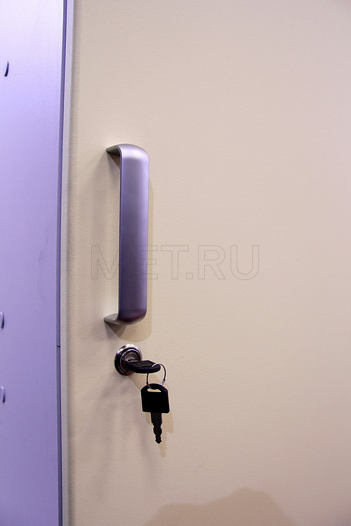  ША.01.01 (430-550-1700) Аптечный шкаф для медикаментов, серия "Бест", трейзер из ЛДСП  корпус- серый, фасад цветной MET