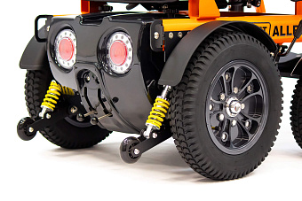 Кресло-коляска с электроприводом, в комплекте с корзиной и светодиодными фарами