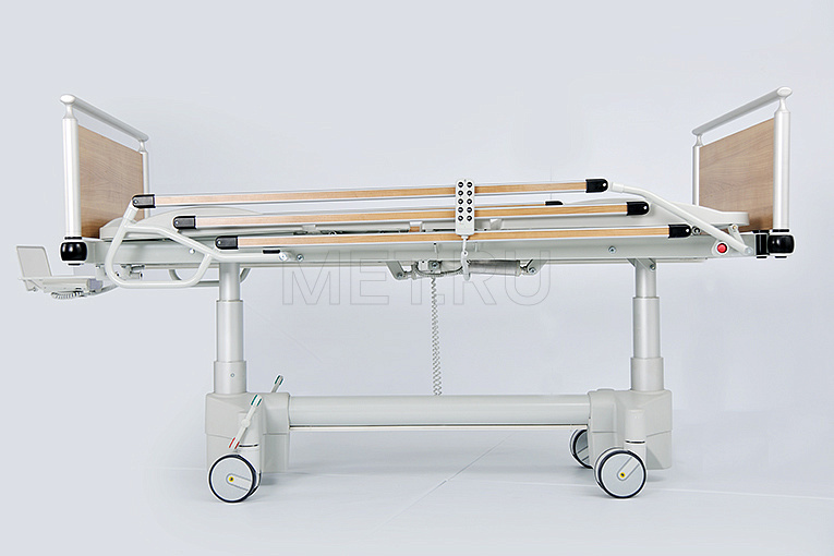 REBORN 2 Функциональная электрическая кровать для отделений общего профиля MET