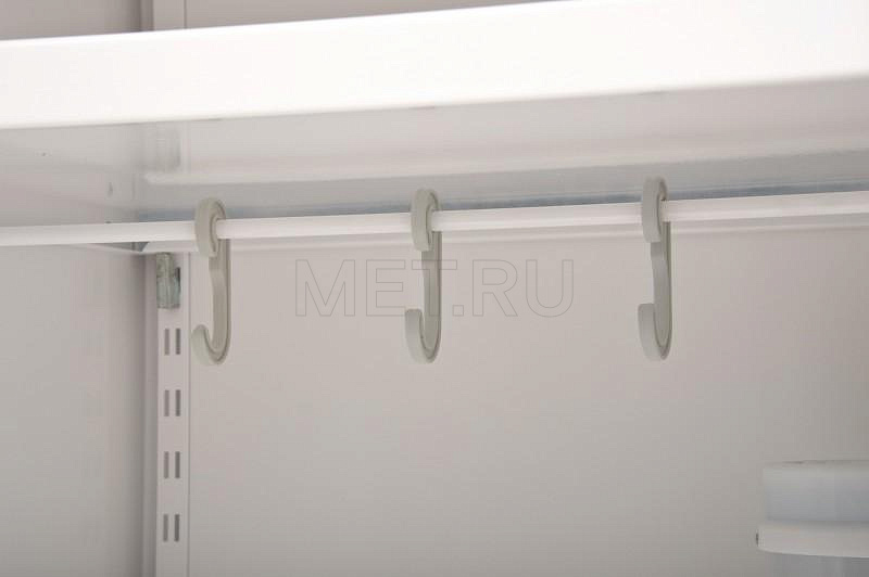 МЕТ ЭССЕН 1МоБ Шкаф медицинский, для одежды, с  бактерицидным рециркулятором и с антибактериальной окраской