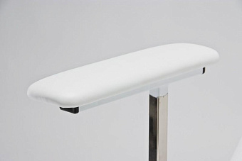 Кресло гинекологическое с регулировкой высоты , на электроприводе, цвет- белый