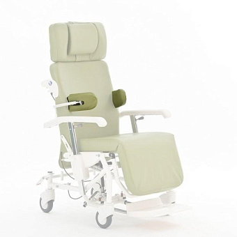 Латеральные фиксаторы зелёного цвета для гериатрического кресла