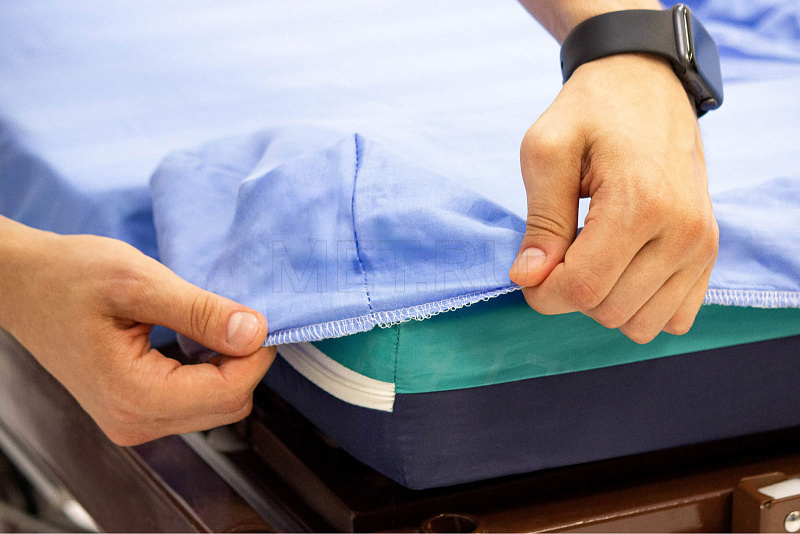 Простыня для кровати MET REVEL L Простыня натяжная для функциональной кровати MET