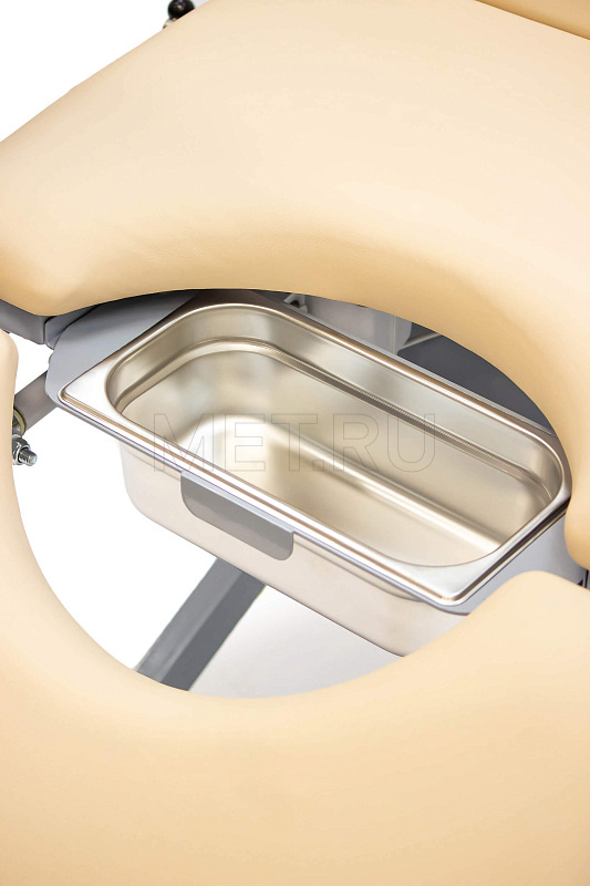 МЕТ KR 16 Гинекологическое кресло-кровать с электроприводом и со стулом для врача в комплекте от производителя