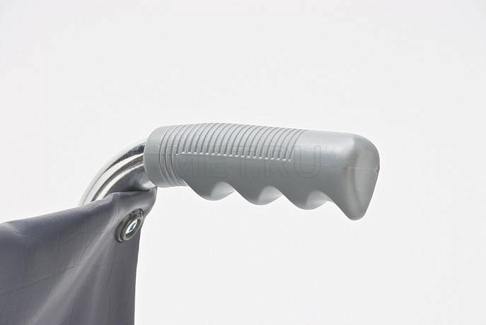 FS871 Кресло-коляска MET