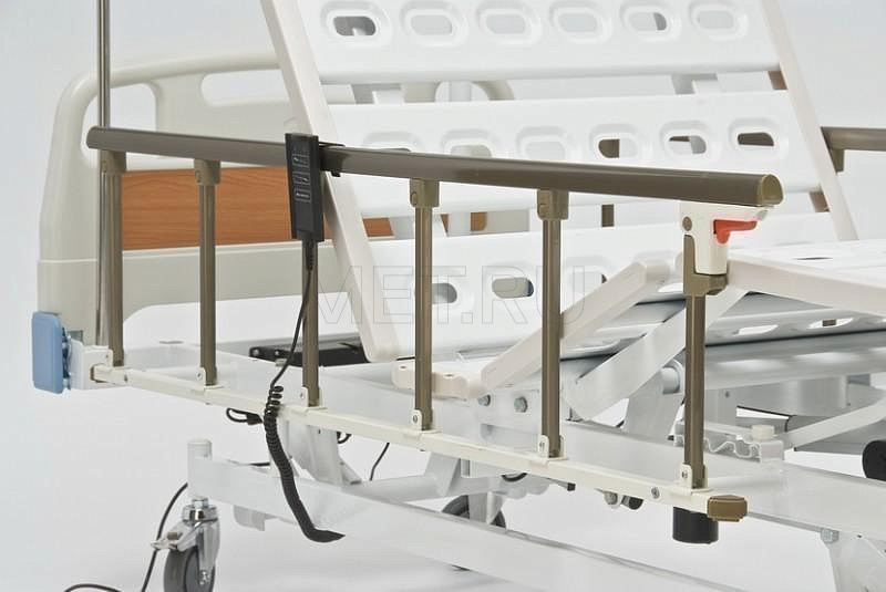 RS 201 Кровать медицинская трёхфункциональная с электрическими приводами