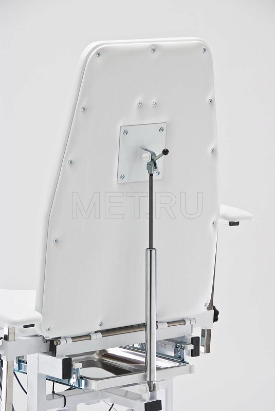 Кресло гинекологическое с регулировкой высоты , на электроприводе, цвет- белый МЕТ