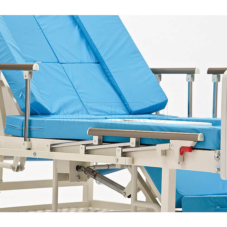 MET INTEGRA Механическая функциональная медицинская кровать с  интегрированным креслом-каталкой от производителя