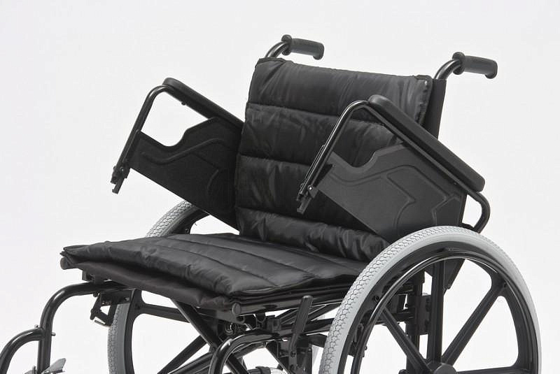 FS951B-56 Кресло-коляска инвалидная, широкая