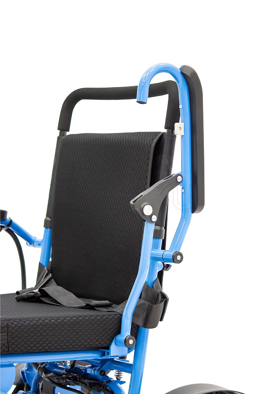 Y MET COMPACT 35 Кресло-коляска складная с электроприводом