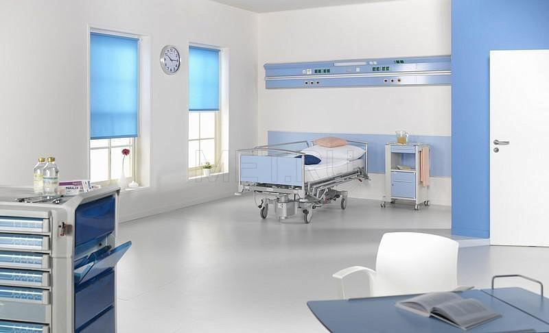 Linet Eleganza Smart Функциональная кровать для любых больничных отделений MET