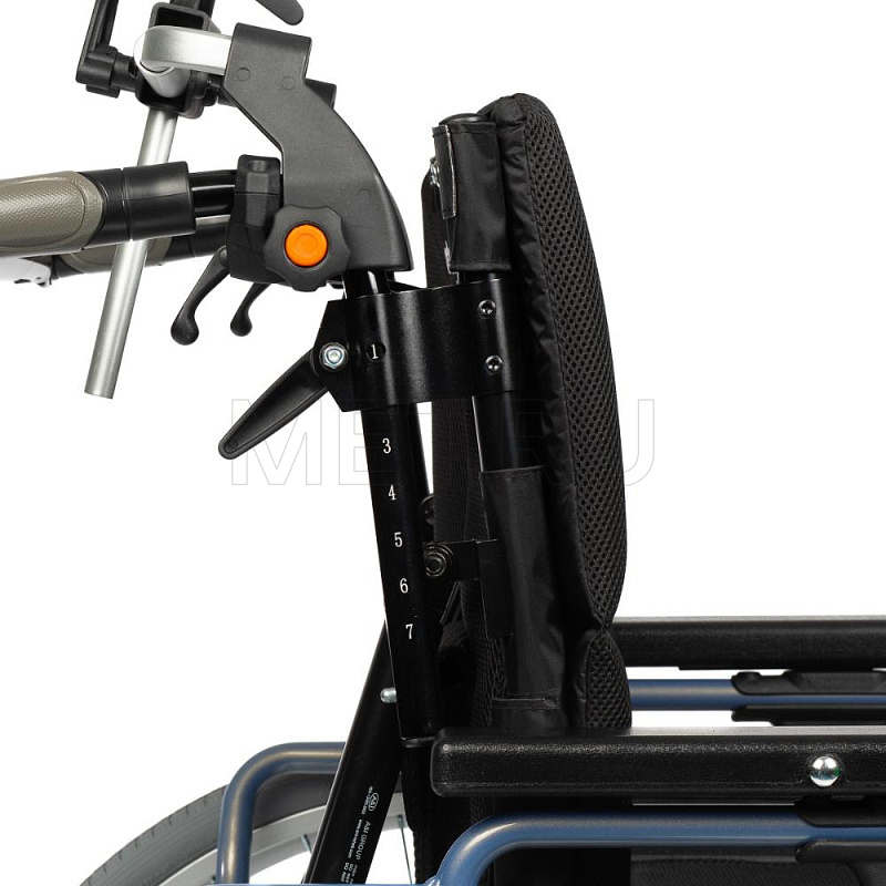 Delux 550 Delux 550 Инвалидное кресло-коляска с регулируемой спинкой (ширина сиденья 40,5 см) MET