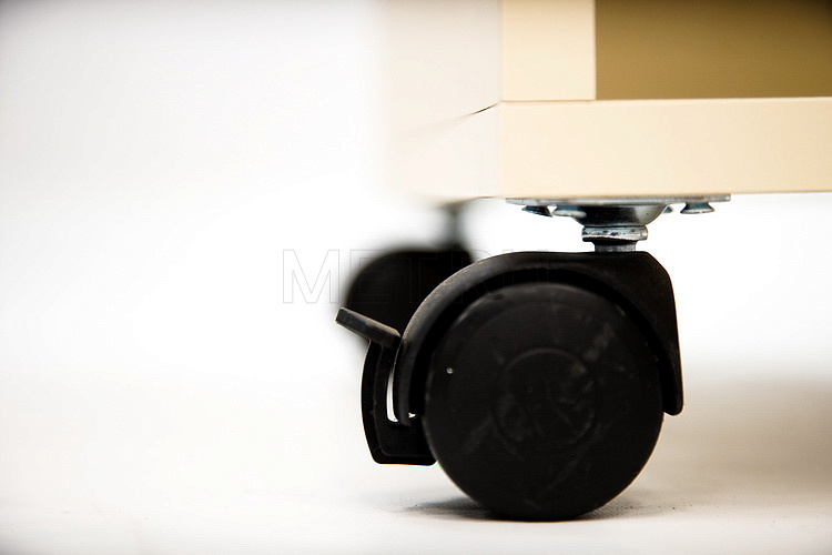 KL2-B Прикроватная тумба с нишей между выдвижным ящиком и отделением с дверцей MET