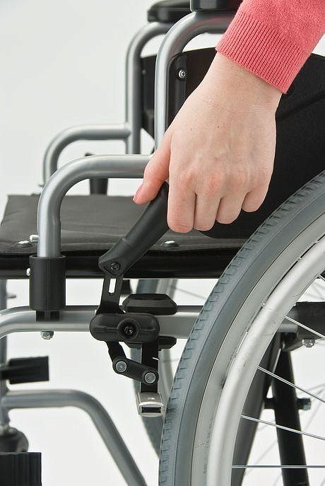 Н001-43 Кресло-коляска облегченное, без транзитных колес, различные типоразмеры от производителя