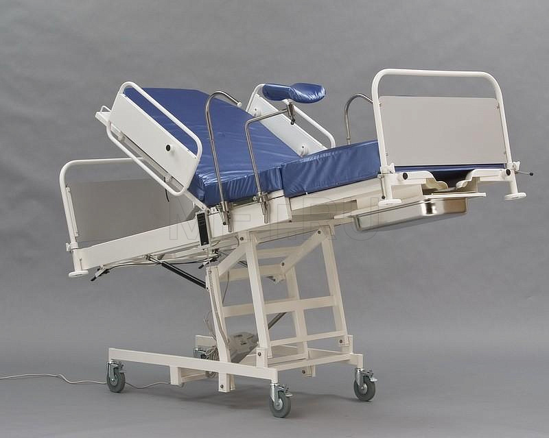 КМРэ138-МСК (код МСК-138) Кровать для родовспоможения с регулировкой высоты на электроприводе МЕТ